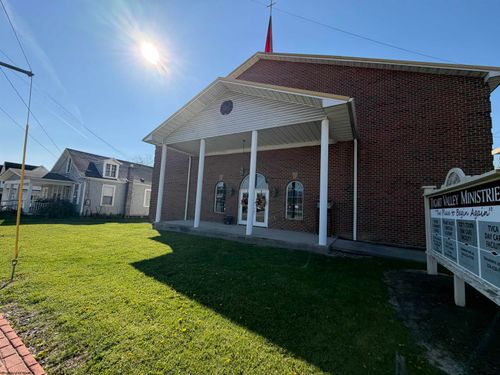 496 Main St, Beverly, WV, 26253-9617 | Card Image