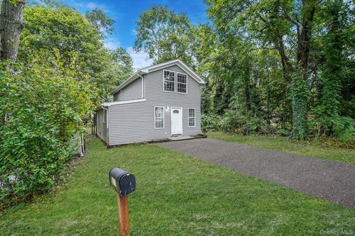 155 Moriches Ave, Mastic, NY, 11950-3827 | Card Image