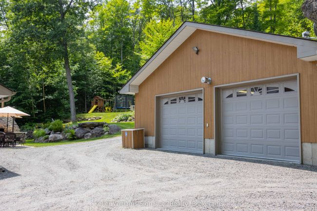 165 Lakeshore Dr, House other with 4 bedrooms, 3 bathrooms and 14 parking in Combermere ON | Image 9
