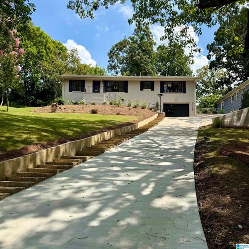 1021 54th Street Ensley, BIRMINGHAM, AL, 35208-3101 | Card Image
