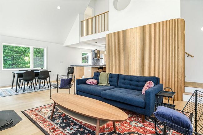Great Room | Image 19