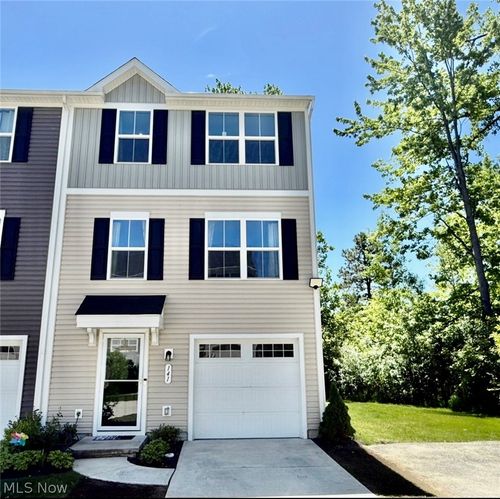 141 Grass Ct, Painesville, OH, 44077-4159 | Card Image