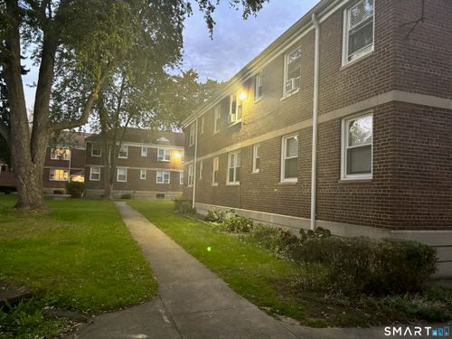 apt-18-325 N Bishop Ave, Bridgeport, CT, 06610-2446 | Card Image