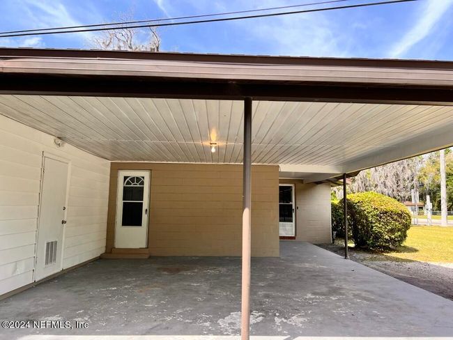 8868 Crystal Springs Road, House other with 2 bedrooms, 1 bathrooms and null parking in Jacksonville FL | Image 4