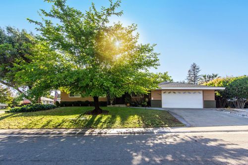 5166 Kipp Way, Carmichael, CA, 95608-0923 | Card Image