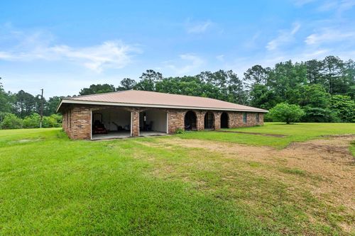 731 New Hope Kokomo Rd, Foxworth, MS, 39483-4767 | Card Image