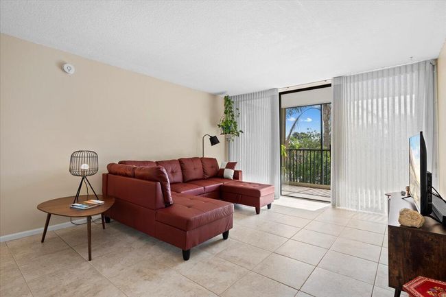 203-M1 - 1605 S Us Highway 1, Condo with 2 bedrooms, 2 bathrooms and null parking in Jupiter FL | Image 11