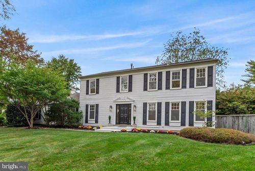 8 Knox Ct, Trenton, NJ, 08648-1541 | Card Image