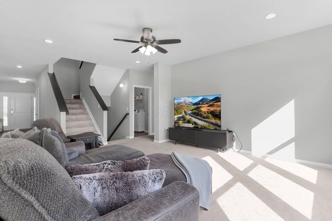 7 Erin Hills Rd, House other with 4 bedrooms, 2 bathrooms and null parking in Commercial Point OH | Image 11