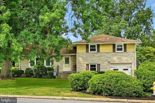 33 Jayann Drive, LEBANON, PA, 17042 | Card Image