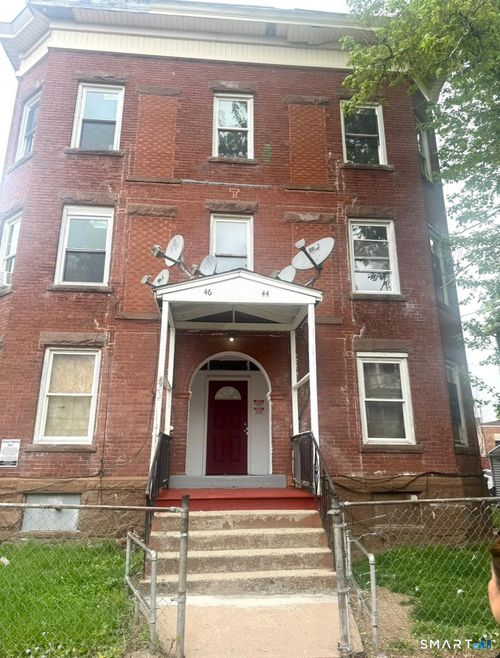 44-46 Bond St, Hartford, CT, 06114 | Card Image