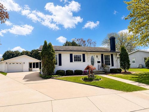 928 S Westfield Street, OSHKOSH, WI, 54902 | Card Image