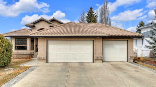 40 Askin Close, Red Deer, AB, T4R2R7 | Card Image