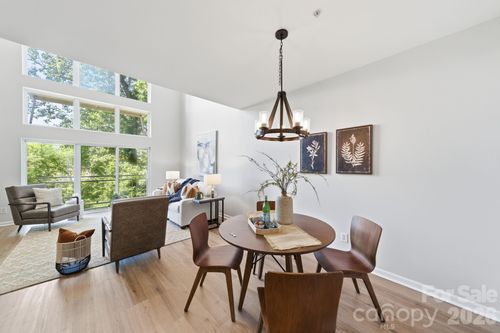 3825 Picasso Ct, Charlotte, NC, 28205-4563 | Card Image