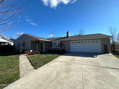 4911 4th Avenue, House other with 3 bedrooms, 1 bathrooms and null parking in Altoona PA | Image 1