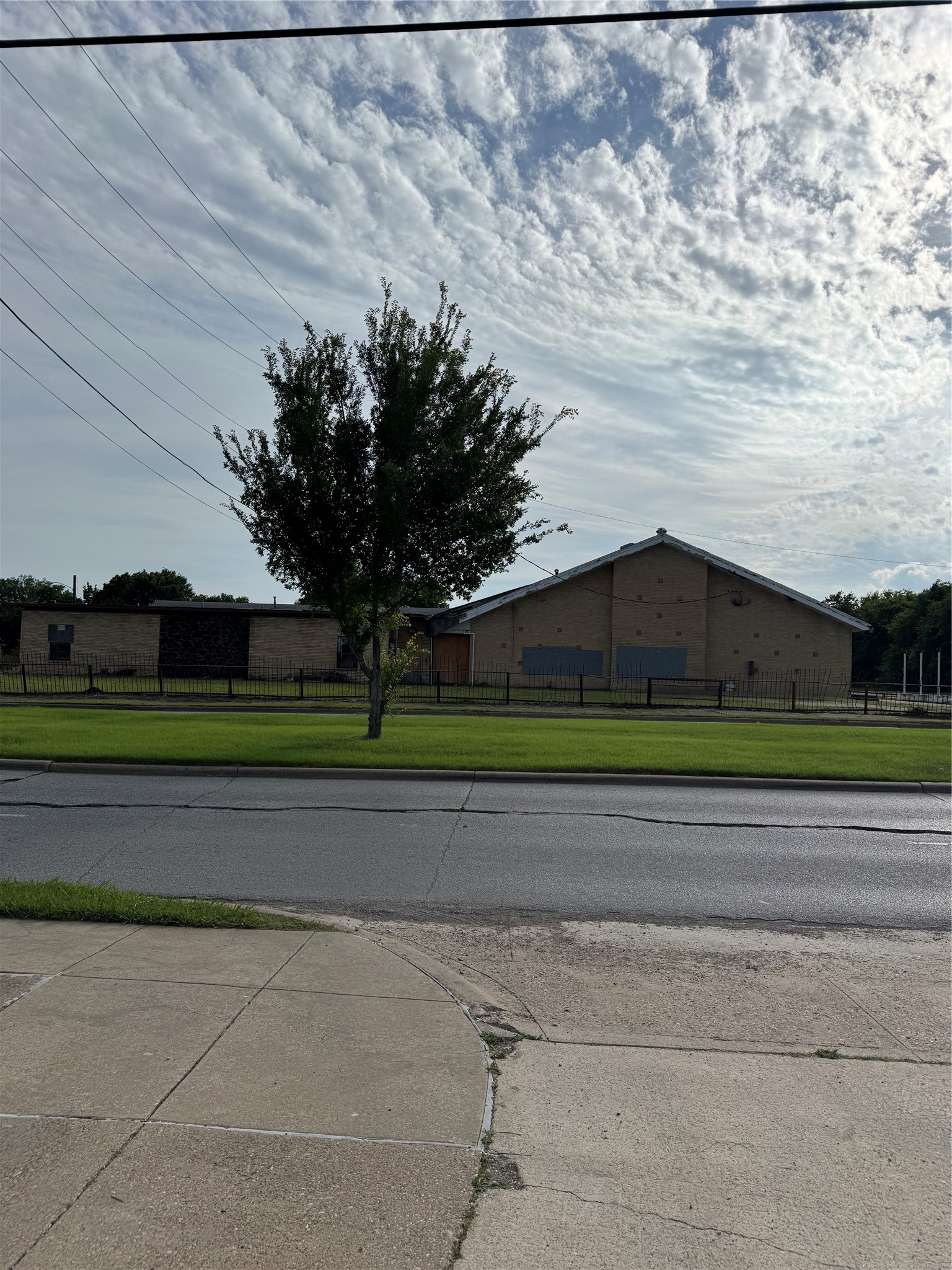 Commercial Sale in Dallas 2