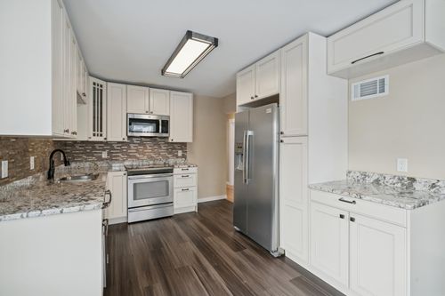 2115 W 63rd St, Richfield, MN, 55423-1160 | Card Image