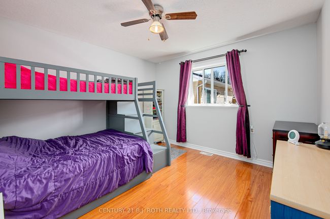 60 Riverdale Dr, House other with 5 bedrooms, 4 bathrooms and 4 parking in Wasaga Beach ON | Image 14