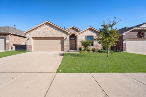15812 Culford Ln, Justin, TX, 76247-2268 | Card Image