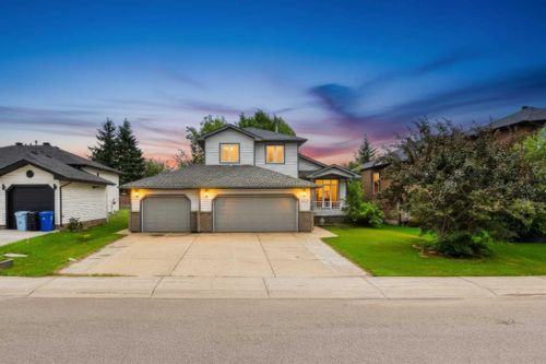 117 Barber Dr, Fort Mcmurray, AB, T9K2E3 | Card Image