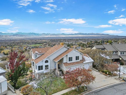 11722 S Cassowary Dr, Sandy, UT, 84092-7170 | Card Image