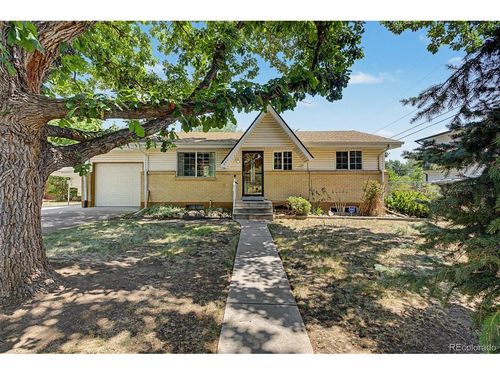 888 S Owens Ct, Lakewood, CO, 80226-3842 | Card Image