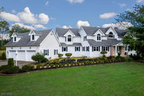 334 W Valley Brook Rd, Califon, NJ, 07830-3553 | Card Image