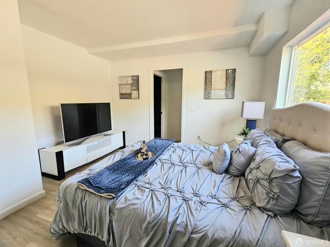 21235 Kahlert St, House other with 3 bedrooms, 2 bathrooms and 1 parking in Castro Valley CA | Image 31