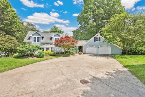 95 S Main St, Belchertown, MA, 01007-9401 | Card Image