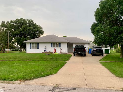 501 E Park St, Jefferson, IA, 50129-2537 | Card Image