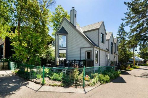 30 &amp; 32 New Street Se, Calgary, AB, T2G3X9 | Card Image