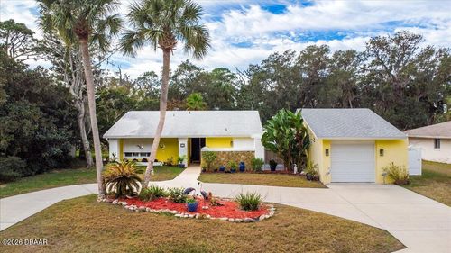 25 Crompton Pl, Palm Coast, FL, 32137-8124 | Card Image