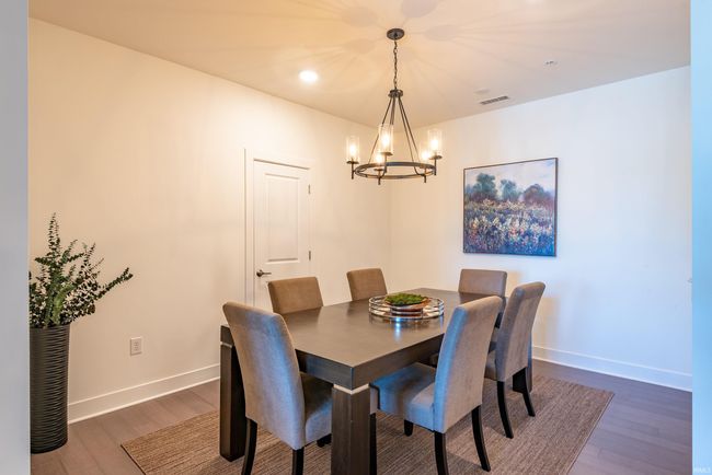 APT-305 - 304 W Kirkwood Ave, Condo with 2 bedrooms, 2 bathrooms and null parking in Bloomington IN | Image 6