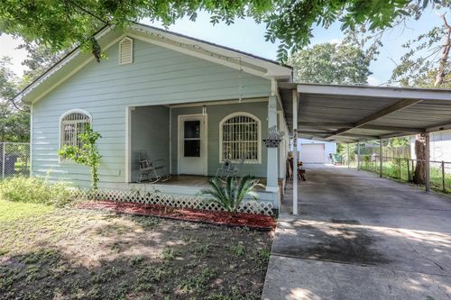 9226 E Avenue Q, Houston, TX, 77012-2314 | Card Image