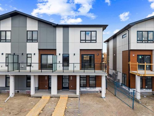 848 83 St Sw, Calgary, AB, T3H6M8 | Card Image