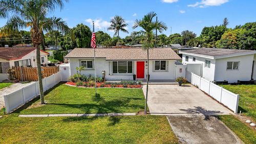 6360 Plunkett St, Hollywood, FL, 33023-1728 | Card Image
