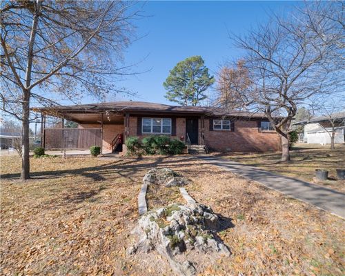 803 N Citrus St, Greenwood, AR, 72936-3404 | Card Image