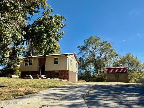 122 Opal St, Tazewell, TN, 37879-4686 | Card Image