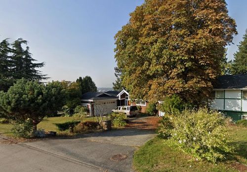 11585 Bailey Cres, Surrey, BC, V3V2V4 | Card Image