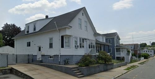 63 Messina St, Providence, RI, 02908-1669 | Card Image