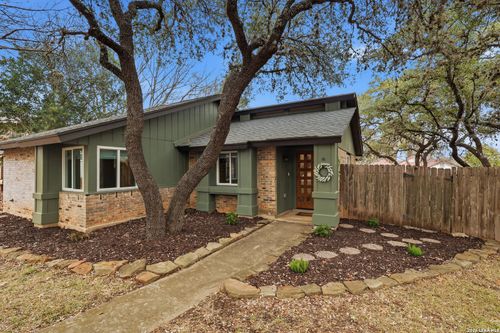 13610 Cobble Way Cir, San Antonio, TX, 78231-1806 | Card Image
