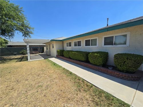 3597 Pedley Ave, Norco, CA, 92860-1596 | Card Image