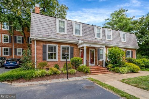 3049 S Columbus St, ARLINGTON, VA, 22206-1609 | Card Image