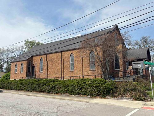 209 W Huntington St, Montpelier, IN, 47359-1125 | Card Image