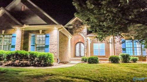 3005 Laurel Cove Way Se, Gurley, AL, 35748-8042 | Card Image