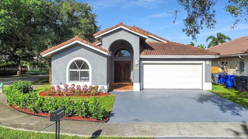0-2900 N 36th Ave, Hollywood, FL, 33021-1391 | Card Image