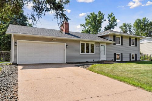 2672 106th Ln Nw, Coon Rapids, MN, 55433-4001 | Card Image
