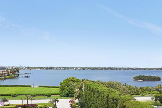 APT-401 - 3450 S Ocean Blvd, Condo with 2 bedrooms, 2 bathrooms and null parking in Palm Beach FL | Image 4