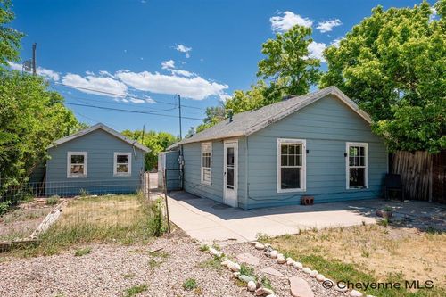 209 E 7th St, Cheyenne, WY, 82007-4121 | Card Image