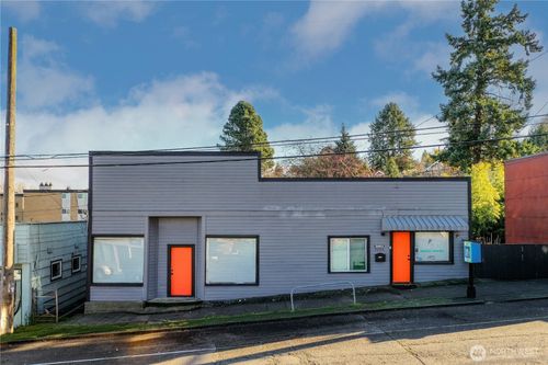 9264 57th Ave S, Seattle, WA, 98118-6066 | Card Image